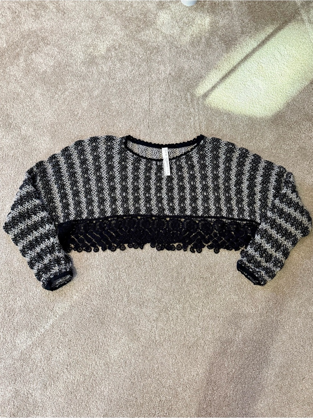 New Romantics Free People Black Crochet Crop Rashele Lace Top - Picture 3 of 7